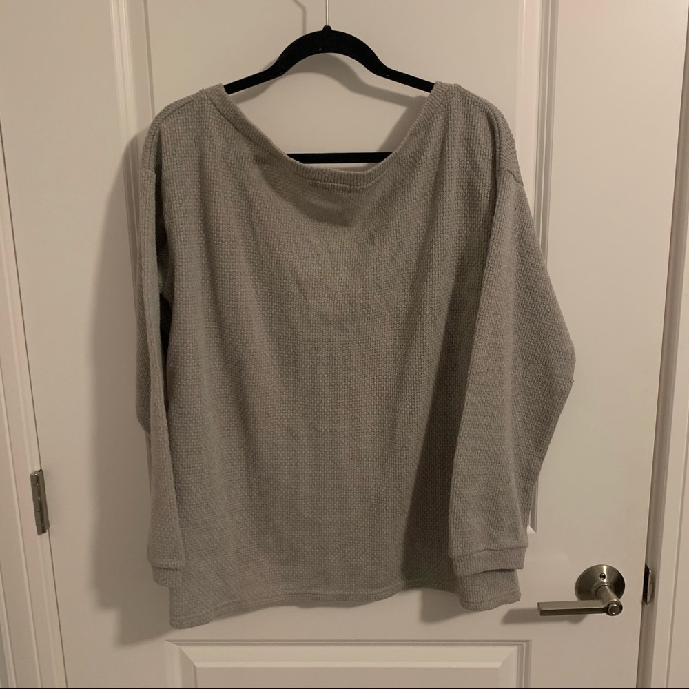 Uget - Sweater (Gray) - Picture 3 of 3